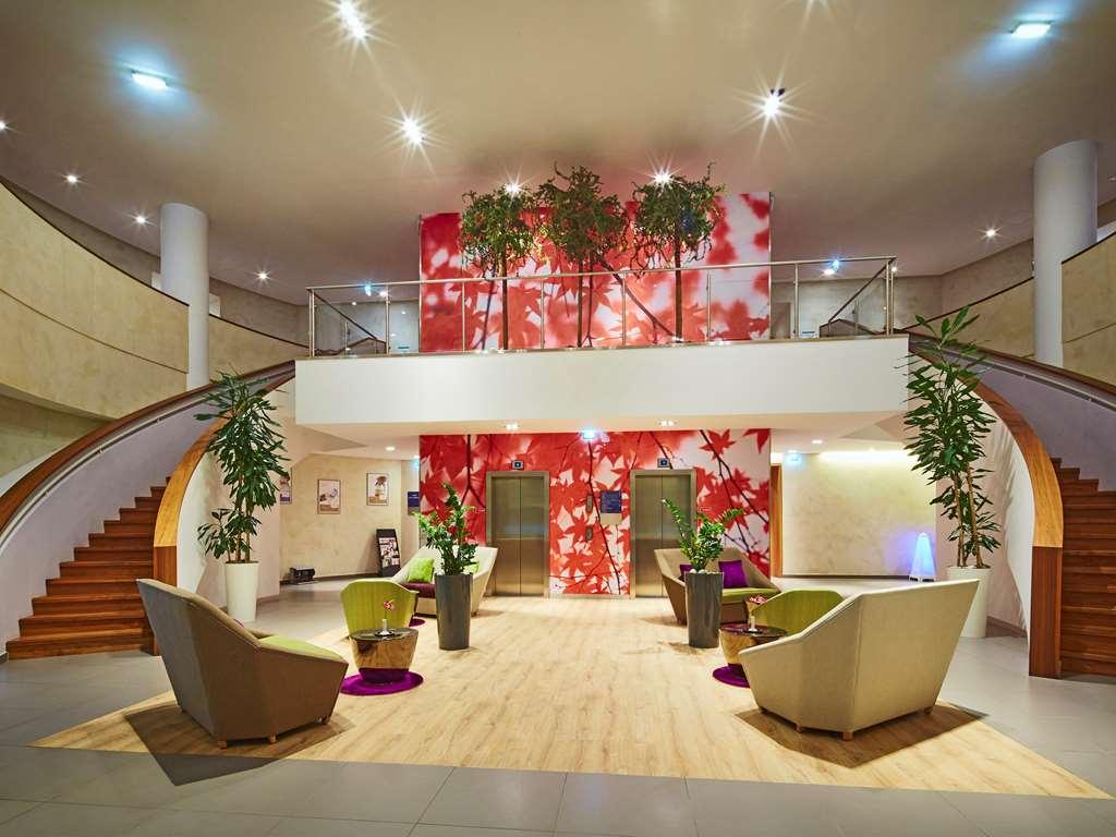 Golden Tulip Amnéville Beltér fotó